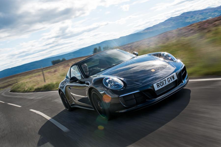 Porsche 911 Targa 4 GTS (991) (UK) '2017